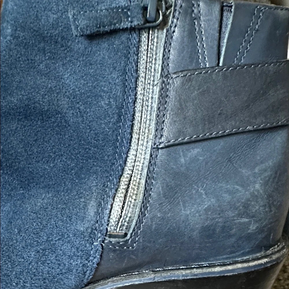 Cole Haan x Nike Air collab Navy Suede and Leather Wedge Boots Sz 9 waterproof